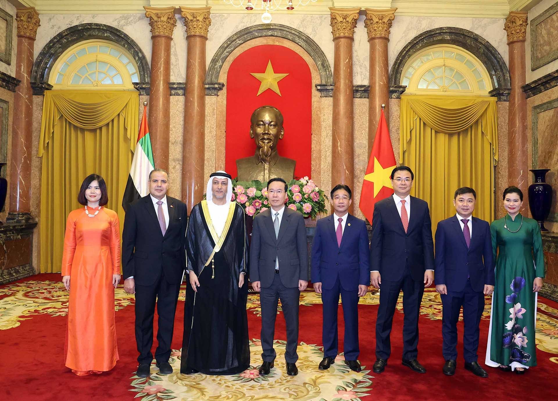 Chủ tịch nước Võ Văn Thưởng tiếp các Đại sứ trình quốc thư