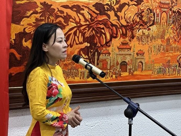 Cùng sơn ta Về Nguồn trên đất Tổ