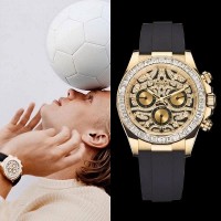 Khám phá bộ sưu tập đồng hồ đắt giá của tiền đạo Erling Haaland