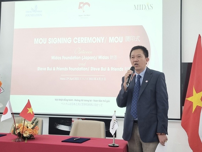 Hợp tác Quỹ Steve Bui & Những người bạn và Quỹ Midas, Nhật Bản Hợp tác Quỹ Steve Bui & Những người bạn và Quỹ Midas, Nhật Bản