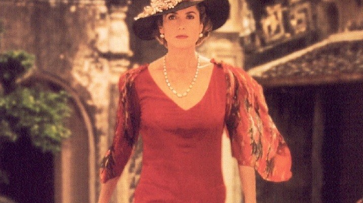 Mỹ nhân phim 'Đông Dương' là biểu tượng của LHP Cannes 2023