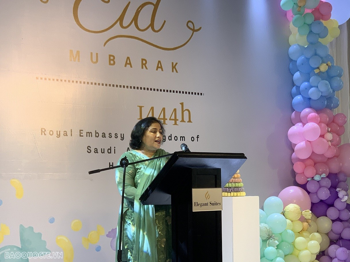 Đón mừng lễ Eid al-Fitr tràn ngập niềm vui tại Hà Nộii Đón mừng lễ Eid al-Fitr tràn ngập niềm vui tại Hà Nộii