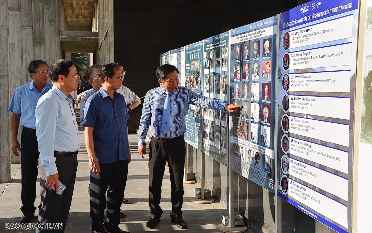 ICISE ra đời với ước nguyện sẽ là nơi phát triển khoa học và giáo dục, giúp đỡ các sinh viên và nhà khoa học trẻ Việt Nam hội nhập vào cộng đồng khoa học quốc tế, mang lại cơ hội cho các thế hệ trẻ Việt Nam nâng cao trình độ hiểu biết của mình thông qua việc tham dự các cuộc gặp gỡ và chia sẻ ý tưởng với các đồng nghiệp quốc tế có trình độ cao