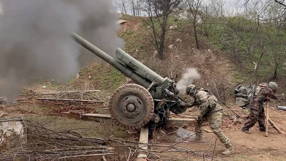 Tình hình Ukraine: 150 mục tiêu bị pháo kích, quan chức thân Nga nói về sông Dnepr