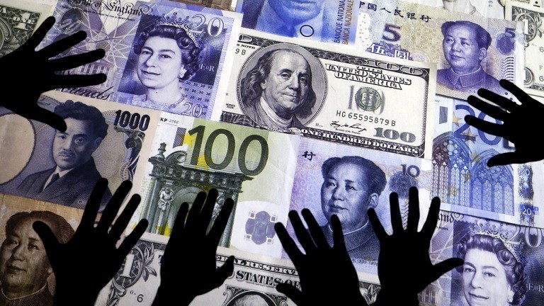 USD vẫn là 'vua', vì sao nhiều quốc gia lại 'rủ nhau' rời xa đồng bạc Mỹ?