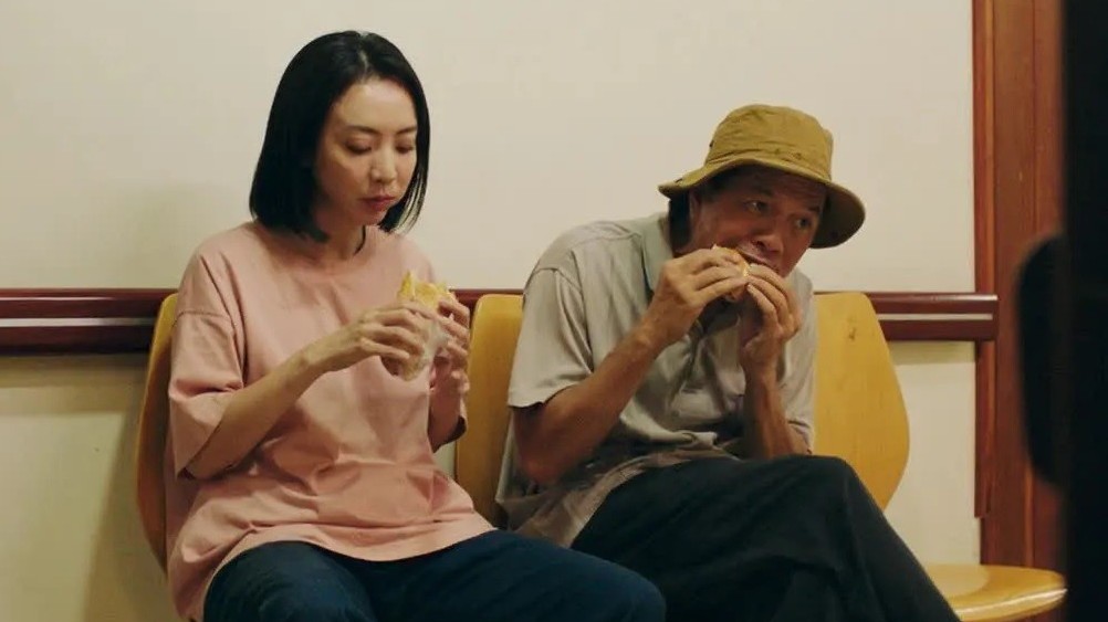 Phim 'Con Nhót mót chồng' chiếu sớm, dẫn đầu doanh thu phòng vé Việt tuần qua