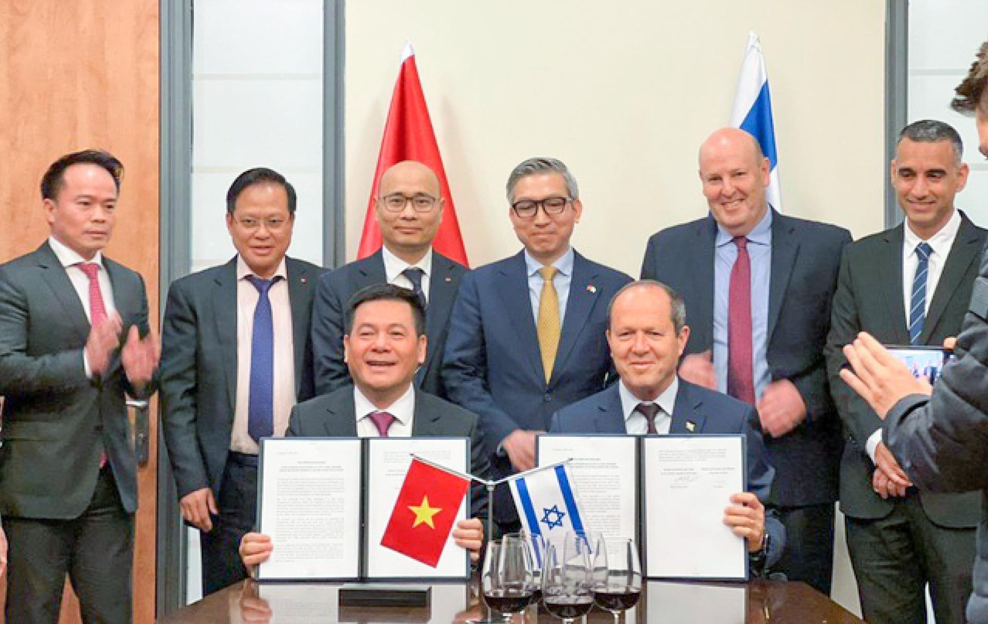 VIFTA: 12 năm nỗ lực “gieo hạt giống” thương mại tự do trên mảnh đất Việt Nam - Israel VIFTA: 12 năm nỗ lực “gieo hạt giống” thương mại tự do trên mảnh đất Việt Nam - Israel