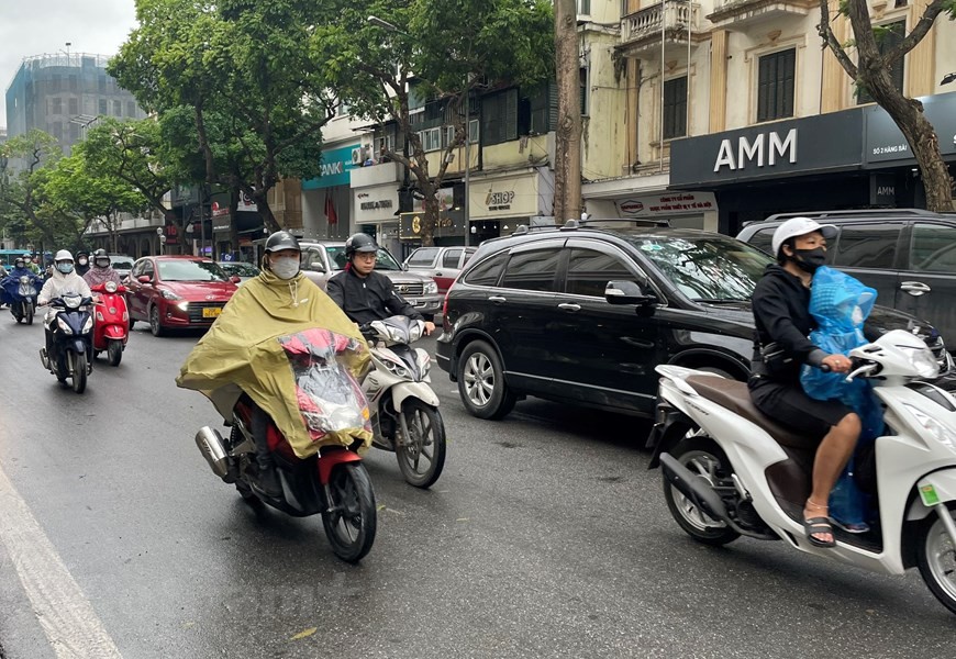 Dự báo thời tiết dịp giỗ Tổ Hùng Vương và nghỉ lễ 30/4-1/5: Hà Nội, Bắc Bộ mưa rào, sau chuyển nắng; TP. Hồ Chí Minh có nắng nóng, Đông Nam Bộ nắng nó Dự báo thời tiết dịp giỗ Tổ Hùng Vương và nghỉ lễ 30/4-1/5: Hà Nội, Bắc Bộ mưa rào, sau chuyển nắng; TP. Hồ Chí Minh có nắng nóng, Đông Nam Bộ nắng nó