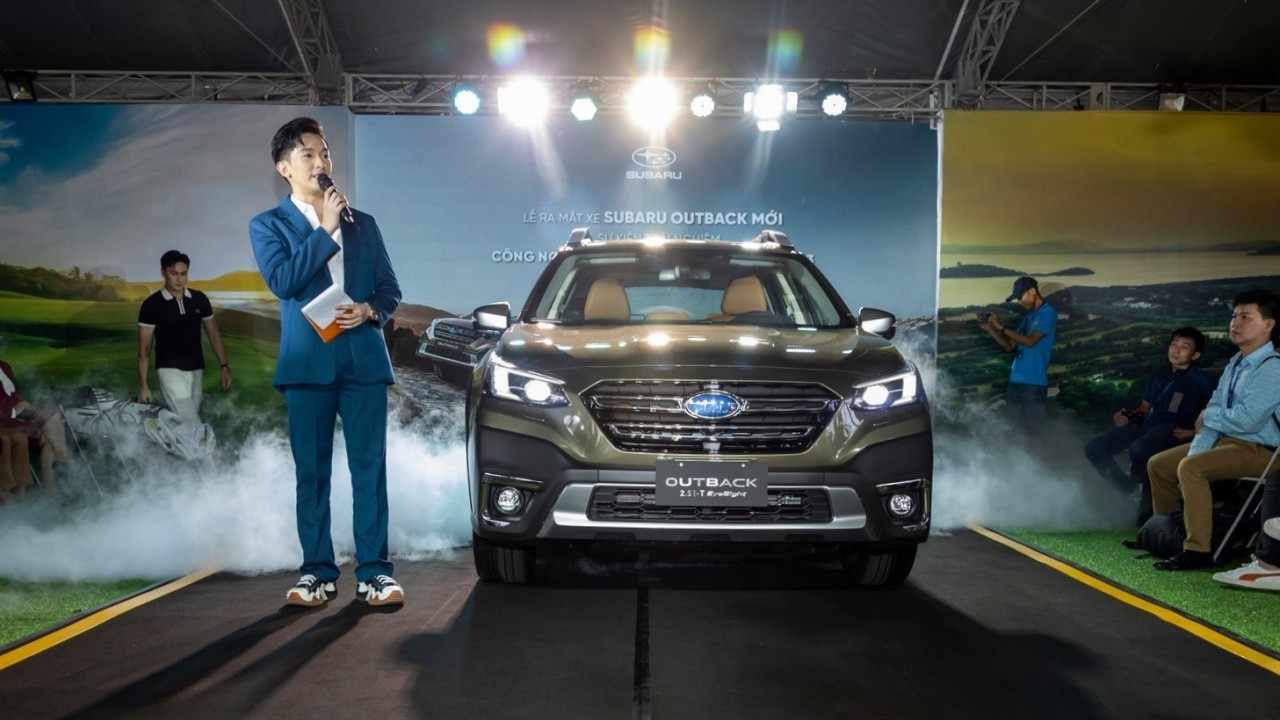 Cận cảnh Subaru Outback 2023 vừa ra mắt, giá 2,099 tỷ đồng