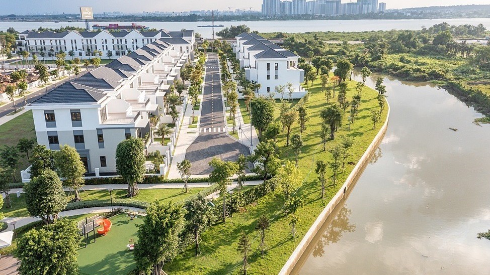 Bất động sản mới nhất: Sẽ bỏ khung giá đất, chốt lãi suất cho vay mua nhà ở xã hội, sắp đấu giá gần 200 lô đất ở Nghệ An, Bình Định