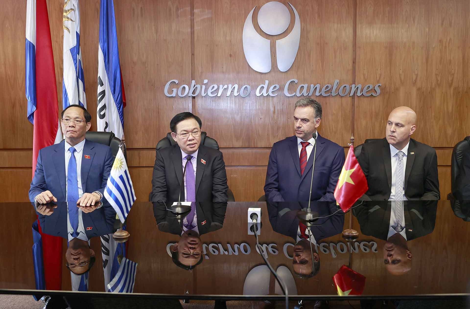 Tỉnh Canelones, Uruguay mong muốn tăng cường hợp tác hơn nữa với các địa phương Việt Nam