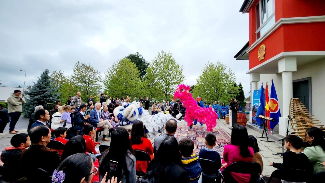 Lễ kỷ niệm ngày Giỗ tổ Hùng Vương tại Geneva, Thuỵ Sỹ