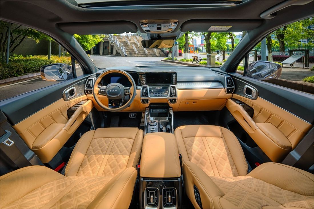 Cận cảnh Kia Sorento 2023 tại Việt Nam, giá bán từ 1,2 tỷ đồng Cận cảnh Kia Sorento 2023 tại Việt Nam, giá bán từ 1,2 tỷ đồng