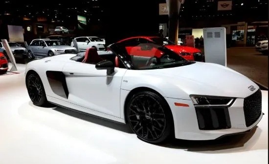 Mục sở thị dàn ‘xế khủng’ của Lionel Messi