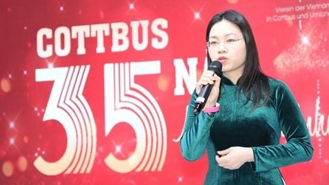 Gần 500 người tham gia chương trình gặp mặt lao động hợp tác Việt Nam-Đức