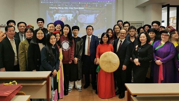 Những 'sứ giả' mang tiếng Việt đến với Italy