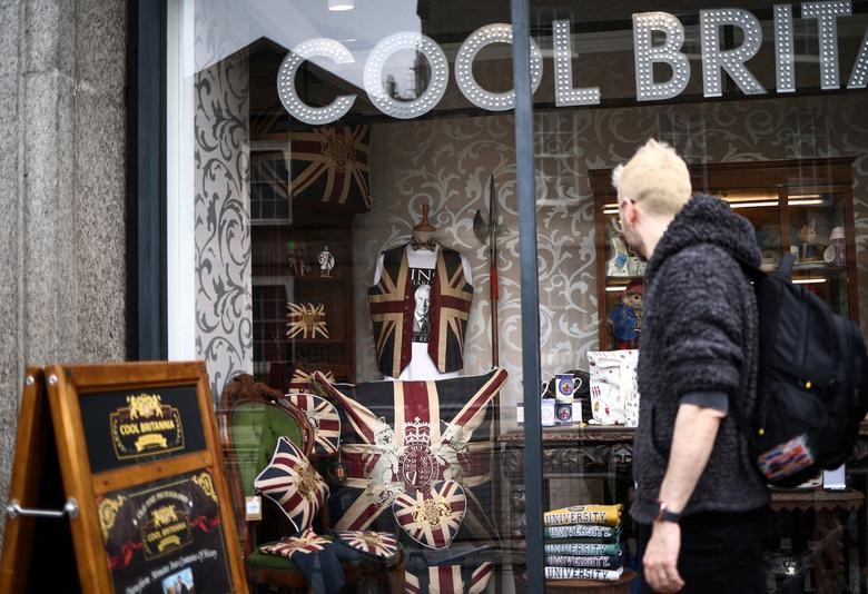 Nướ Anh sẵn sàng cho lễ đăng quang của Vua Charles III