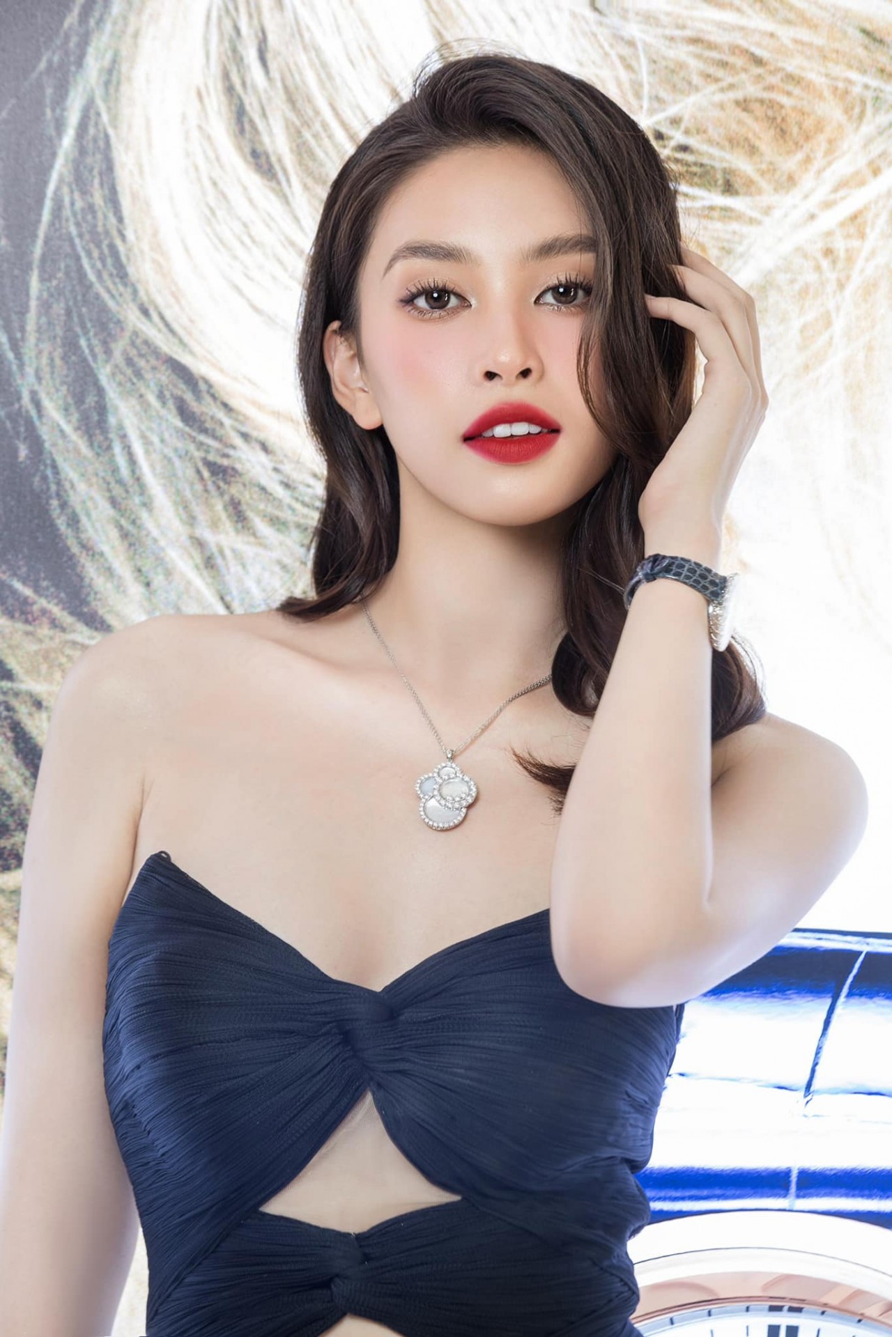 Nhan sắc 'cực phẩm' của Trần Tiểu Vy