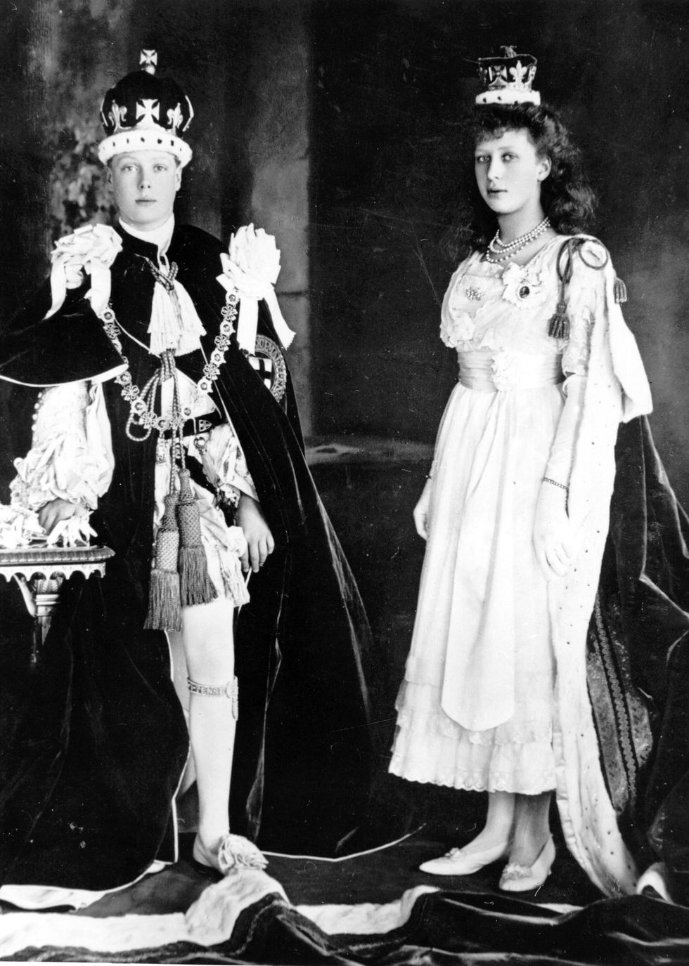 Những hình ảnh đẹp nhất tại lễ đăng quang ngai vàng trong lịch sử nước Anh