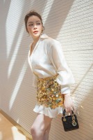 Sao Việt: Lý Nhã Kỳ thả thính cực ngọt, NSND Thu Hà hóa cô thôn nữ