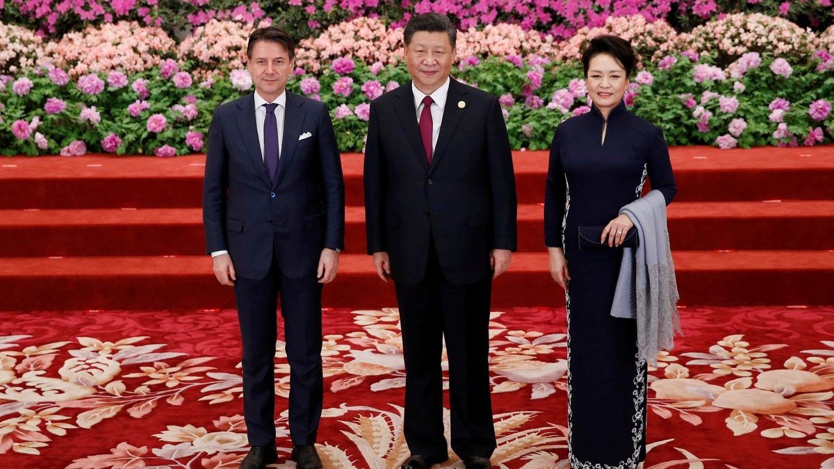 Một nhà ngoại giao Trung Quốc thăm Italy vào thời điểm quan trọng liên quan BRI