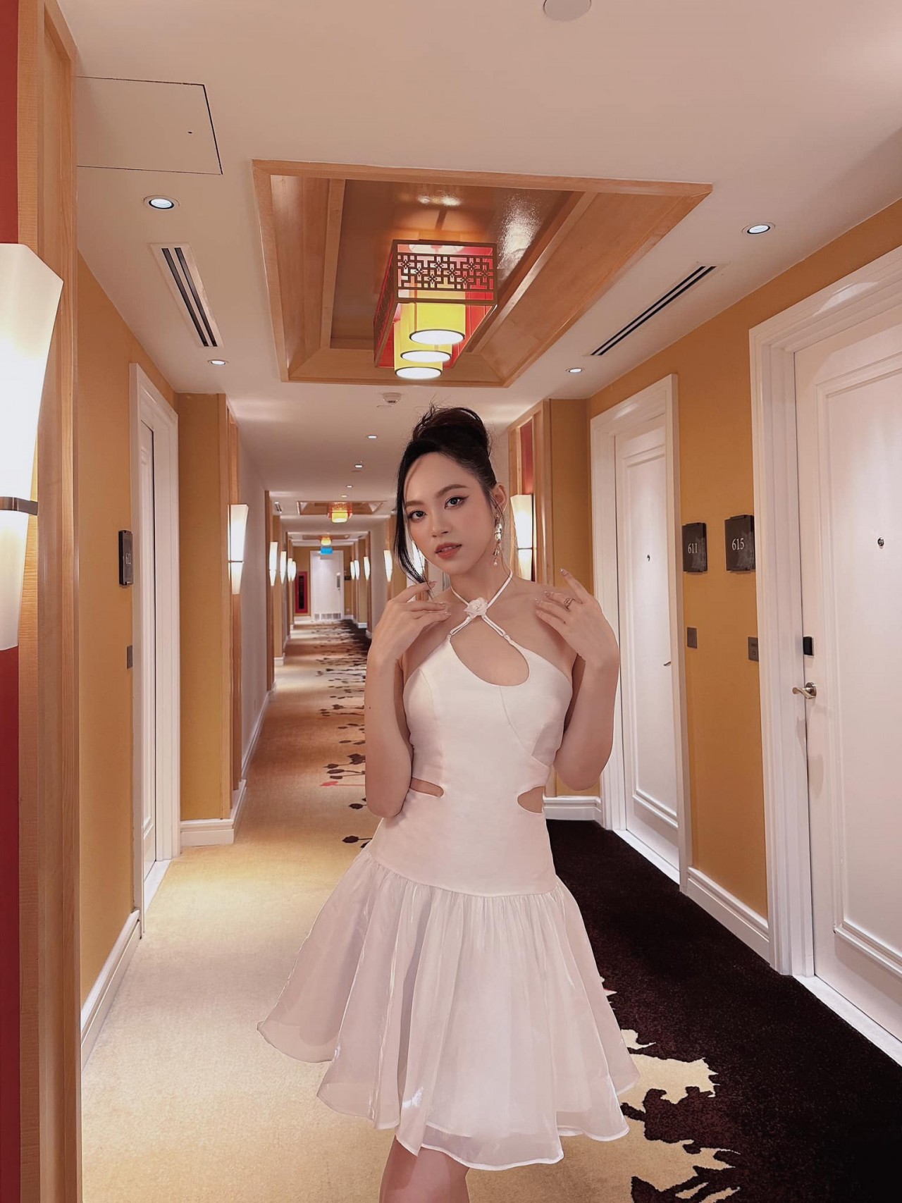 Á hậu Trịnh Thùy Linh