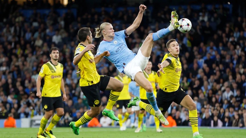 Dự đoán số tiền Erling Haaland có thể kiếm được nếu giúp Man City giành 3 danh hiệu mùa giải 2022/23 Dự đoán số tiền Erling Haaland có thể kiếm được nếu giúp Man City giành 3 danh hiệu mùa giải 2022/23