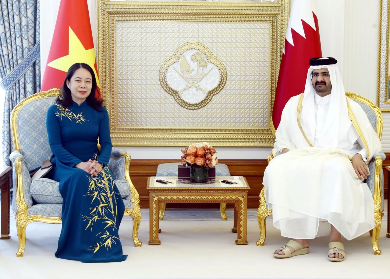 Phó Chủ tịch nước Võ Thị Ánh Xuân hội đàm với Phó Quốc vương Qatar Abdullah bin Hamad Al Thani. Phó Chủ tịch nước Võ Thị Ánh Xuân hội đàm với Phó Quốc vương Qatar Abdullah bin Hamad Al Thani.