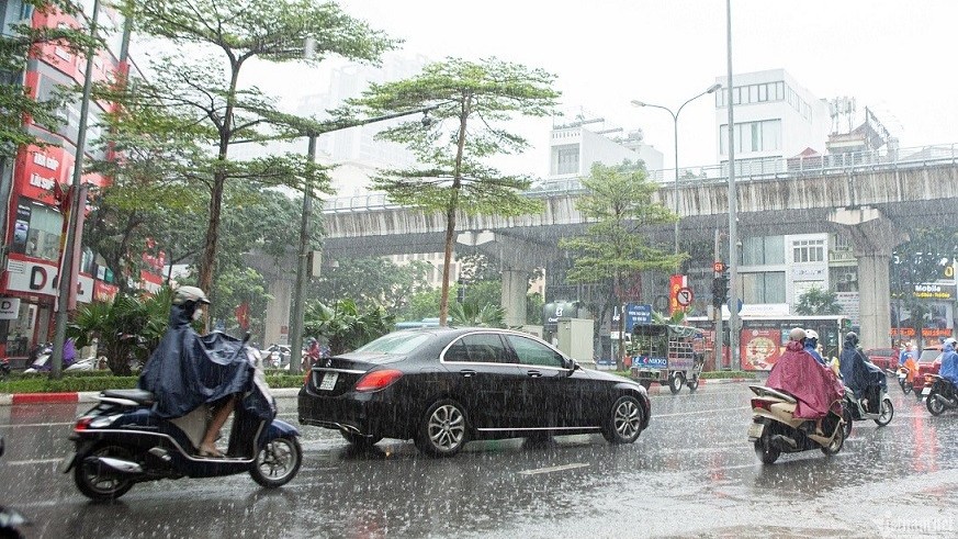 Dự báo thời tiết 10 ngày tới (17-26/6): Dự báo mưa dông diện rộng và mưa lớn cục bộ, gió giật mạnh tại vùng núi Bắc Bộ, Tây Nguyên và Nam Bộ