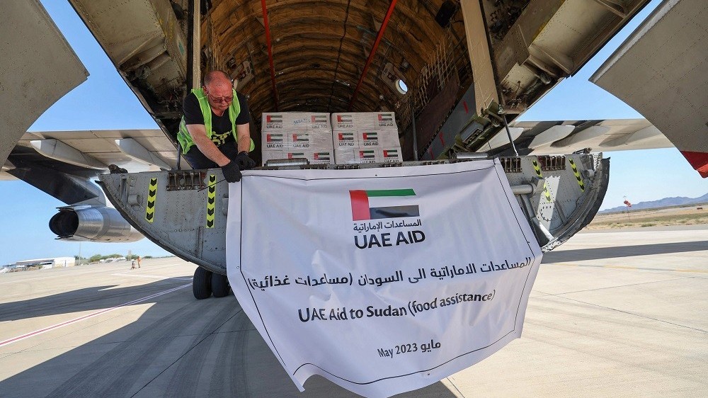 Tình hình Sudan: Tướng quân đội cảnh báo 'gắt', các nước nỗ lực tìm giải pháp, UAE gửi 115 tấn hàng viện trợ