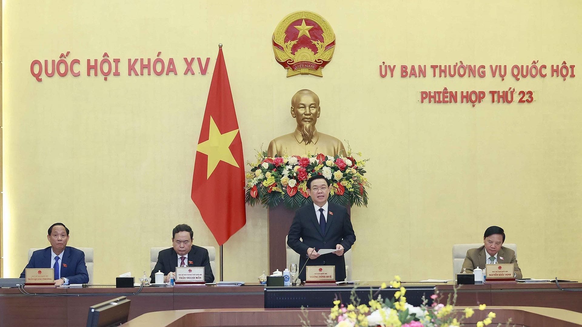 Phiên họp thứ 23 Ủy ban Thường vụ Quốc hội: Xem xét và cho ý kiến nhiều nội dung lớn dự kiến trình Quốc hội tại kỳ họp thứ 5