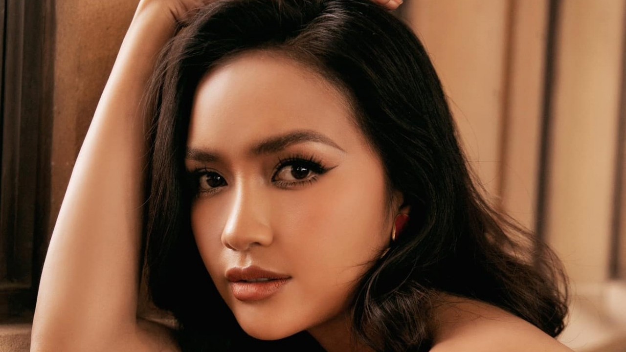 Hoa hậu Ngọc Châu 'đốt mắt' với vóc dáng nuột nà và chân dài miên man