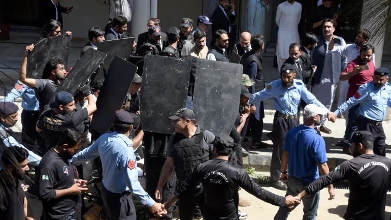 Sóng gió ‘mới mà cũ’ tại Pakistan