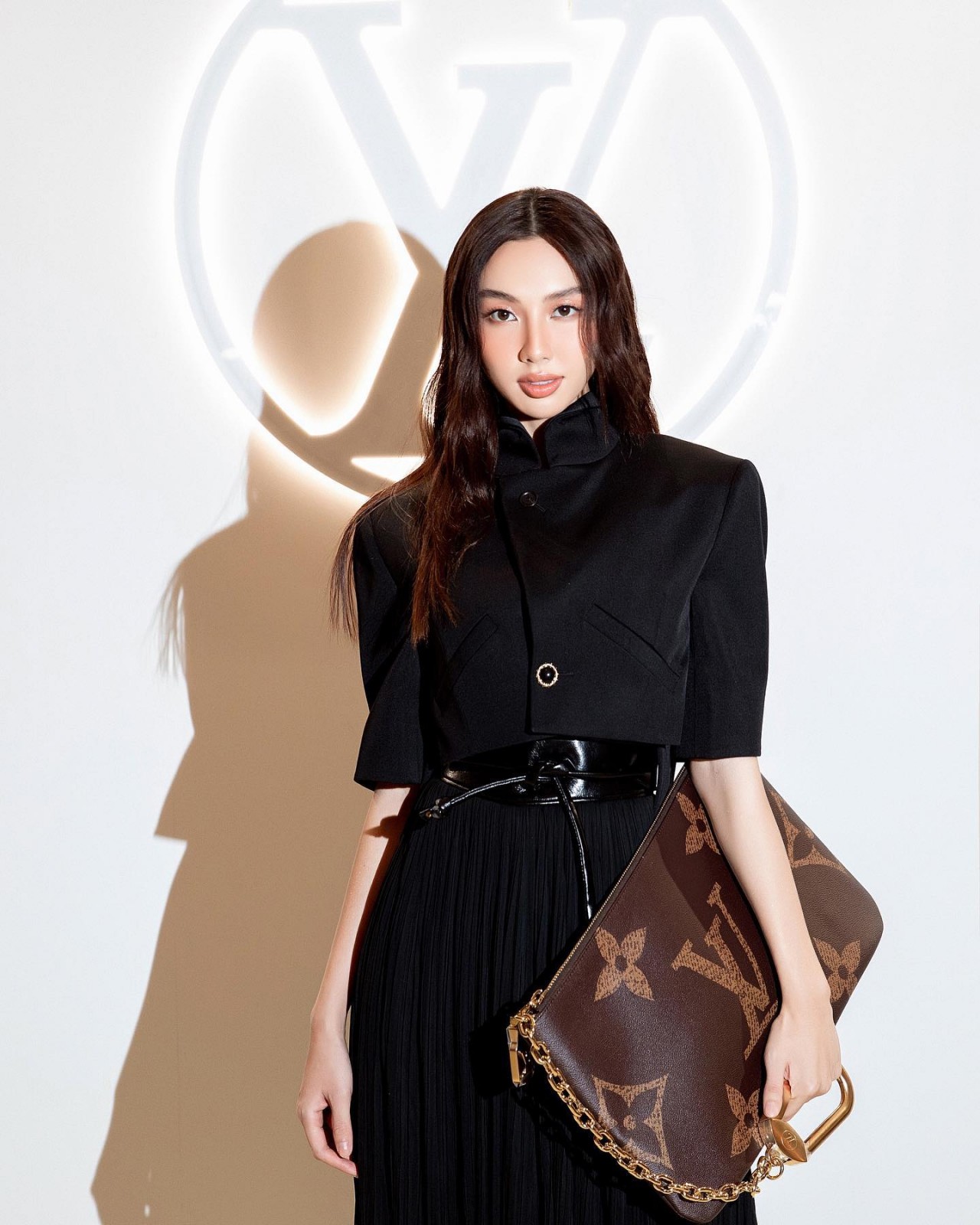 Nguyễn Thúc Thùy Tiên