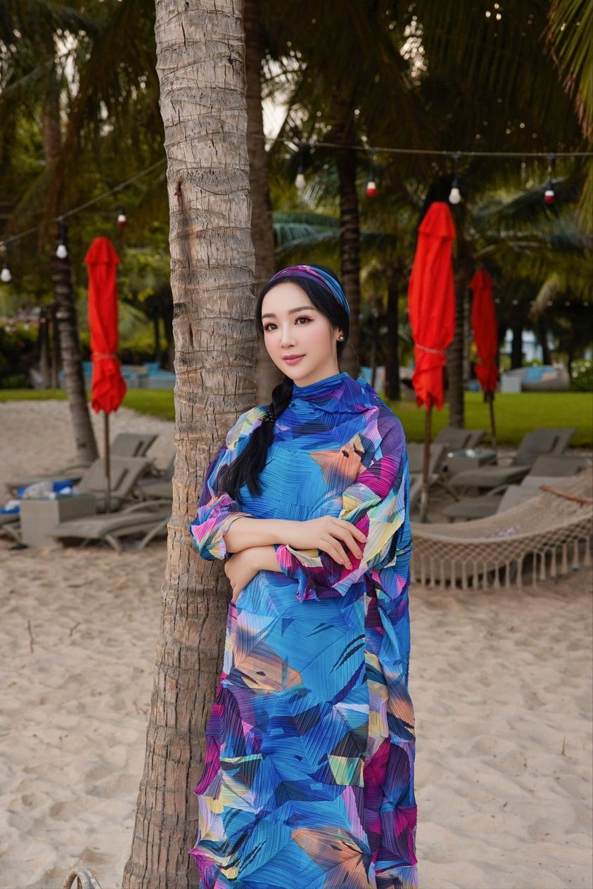 Hoa hậu Giáng My đẹp không tì vết