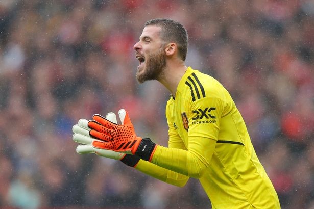 Man Utd sắp gia hạn De Gea và quan tâm thủ môn Emiliano Martinez