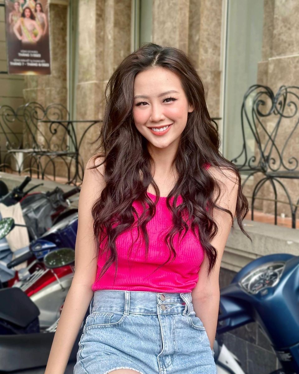 Hoa hậu Bảo Ngọc quyến rũ hết nấc từ sàn diễn đến đời thường Hoa hậu Bảo Ngọc quyến rũ hết nấc từ sàn diễn đến đời thường