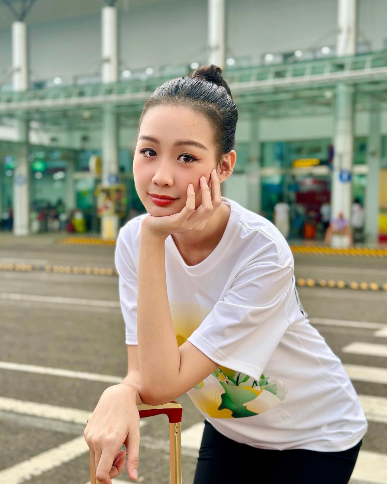 Hoa hậu Bảo Ngọc quyến rũ hết nấc từ sàn diễn đến đời thường Hoa hậu Bảo Ngọc quyến rũ hết nấc từ sàn diễn đến đời thường