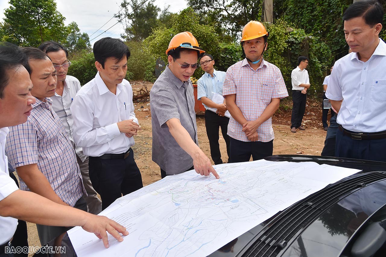 Tổ công tác của Chính phủ làm việc với Gia Lai về tình hình sản xuất kinh doanh, đầu tư công, xây dựng hạ tầng và xuất nhập khẩu