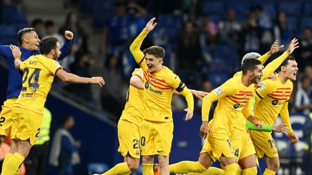 Thi đấu thăng hoa trước Espanyol, Barca vô địch La Liga trước 4 vòng đấu