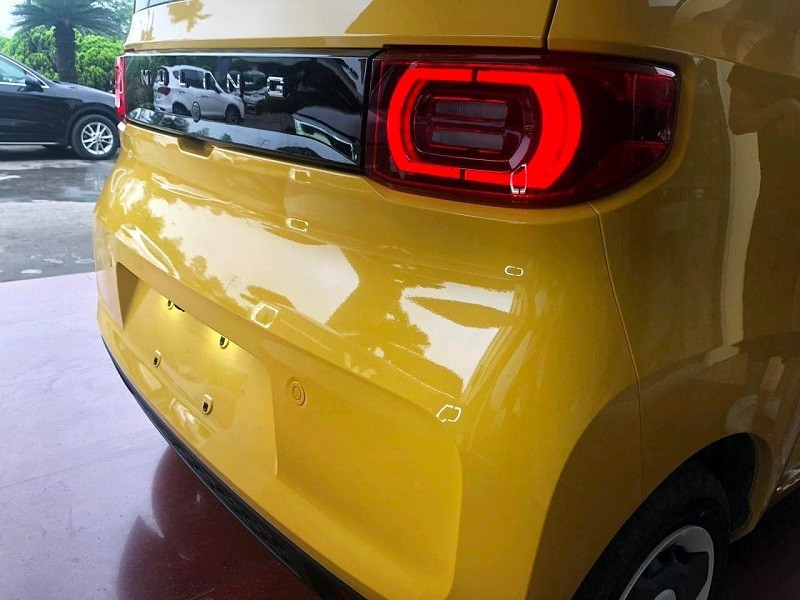 Thiết kế đuôi xe ô tô điện mini Wuling HongGuang MiniEV.