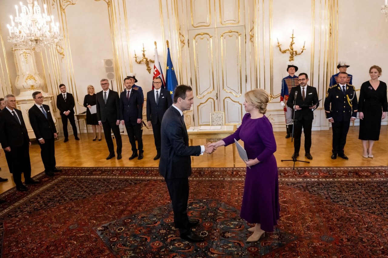 Điểm tin thế giới sáng 16/5: