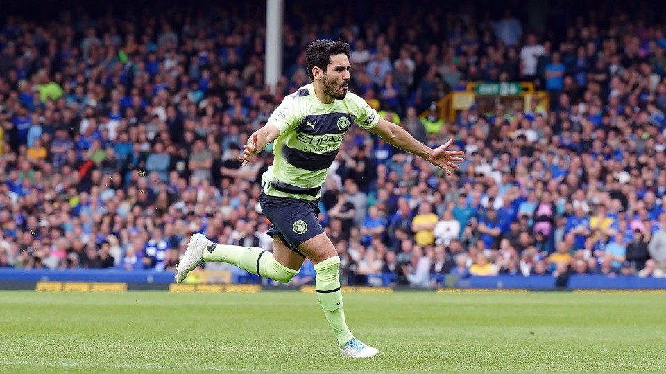 : Man City giữ chân Ilkay Gundogan;