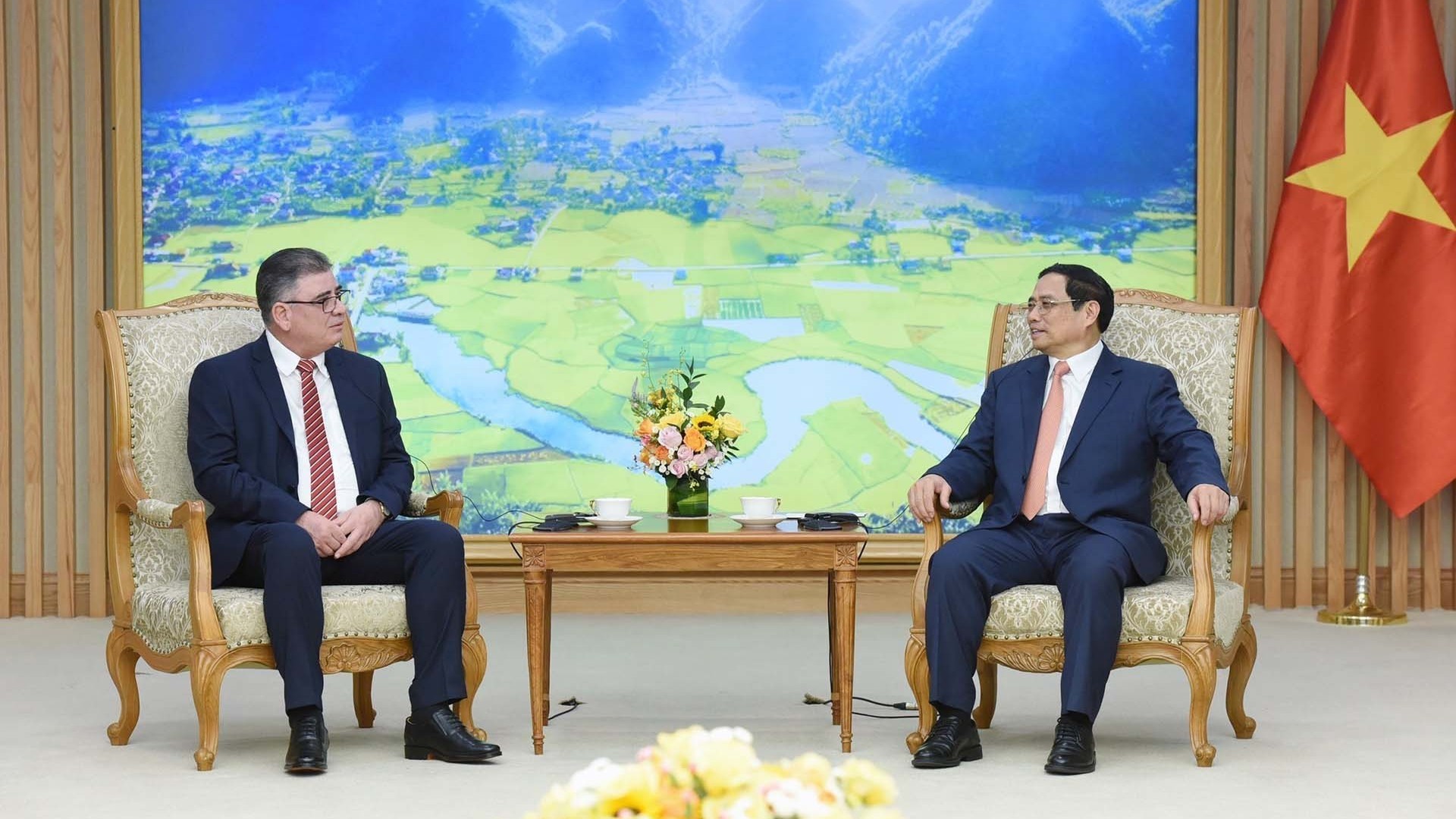 Thủ tướng Phạm Minh Chính tiếp Bộ trưởng Bộ Nội vụ Cuba Alberto Álvarez Casas