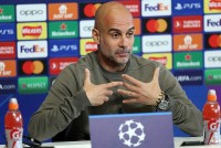 Man City vô địch Premier League, HLV Pep Guardiola vẫn thận trọng