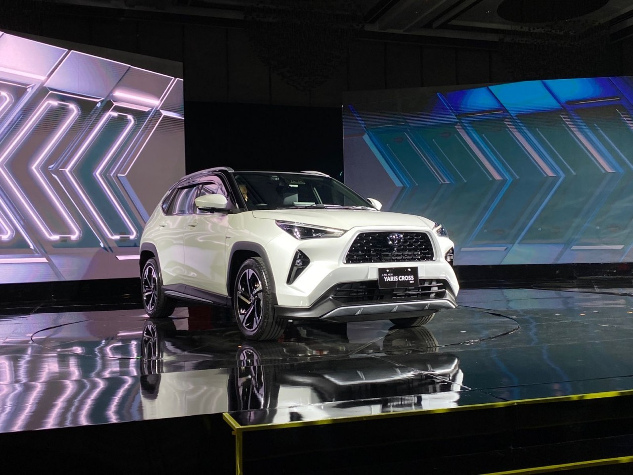 Cận cảnh Toyota Yaris Cross ra mắt tại Đông Nam Á