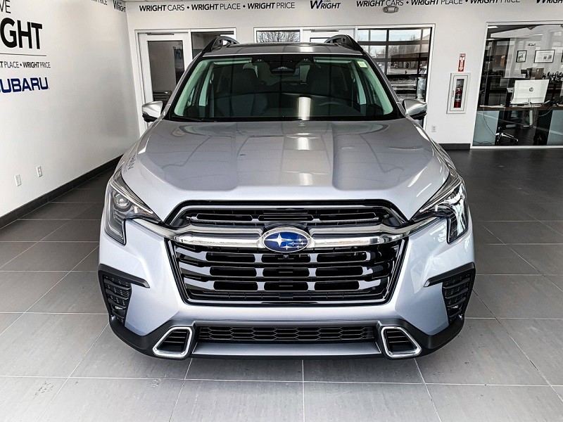 Thiết kế phần đầu Subaru Ascent 2024