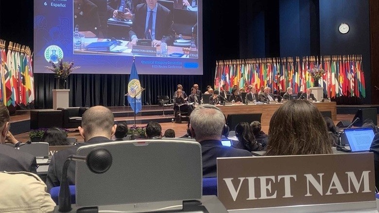 Việt Nam khẳng định cam kết thực hiện đầy đủ và có trách nhiệm Công ước Cấm vũ khí hóa học