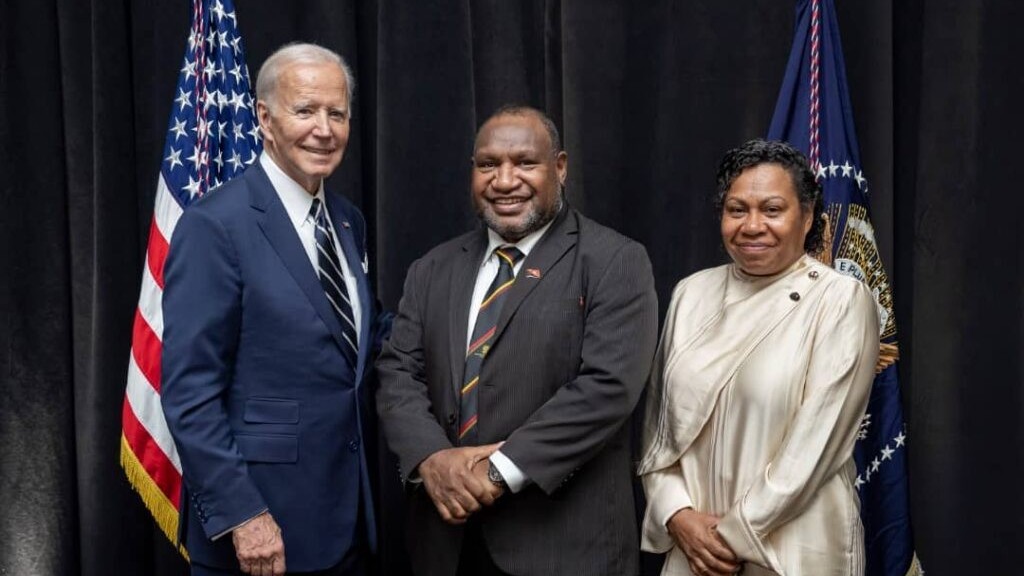 Một quốc đảo Thái Bình Dương ký thỏa thuận quốc phòng với Mỹ nhưng vẫn để 'ngỏ cửa' với Trung Quốc