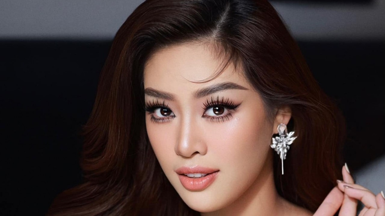 Phong thái tự tin, duyên dáng của Hoa hậu Khánh Vân